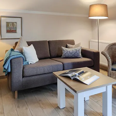Morgensuenn, Exquisite Fuer 2 Personen In Apartment Zingst